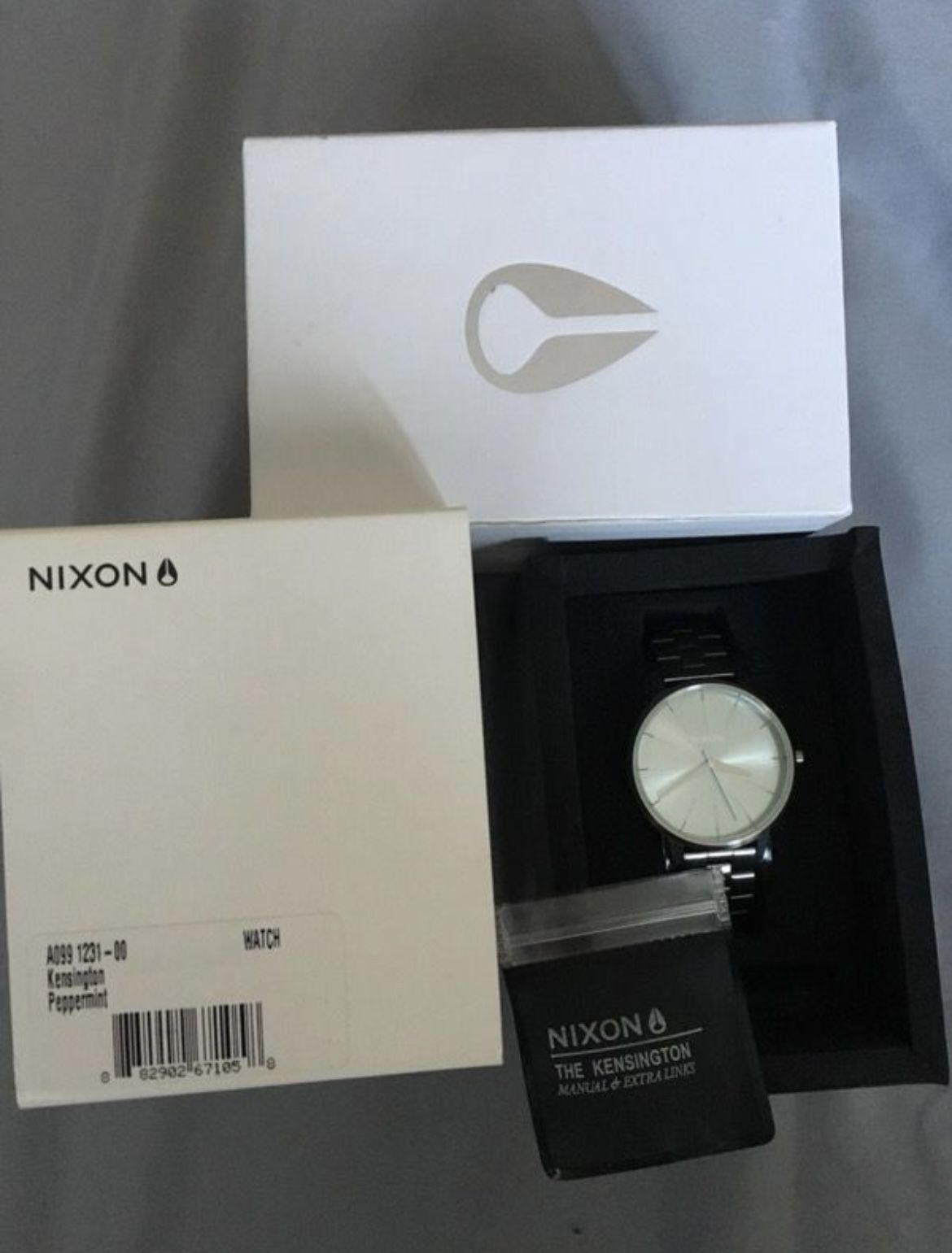 NIXON Kensington womens watch (PEPPERMINT FACE)