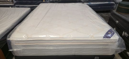 MATTRESS AND BOX SPRING  SERTA QUEEN SIZE FREE DELIVERY 🚚🚚🚚