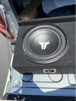JL Audio 12’s