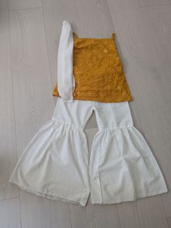 Girls dress
