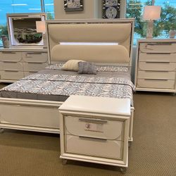 White LED Luxury KING BED BEDROOM SET