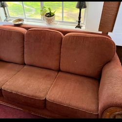 Comfortable Couch – Great Condition