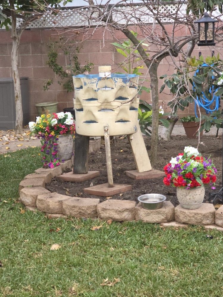 Strawberry or HERB PLSNT BARREL