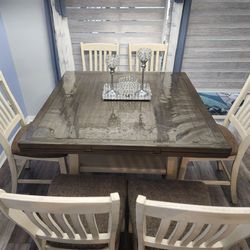 Dining Table w/  6 Barstool Chairs
