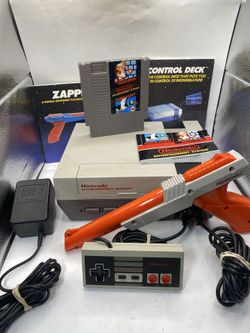 Nintendo NES Mario Bros / Duck Hunt Bundle Console Controller Zapper Cables Game