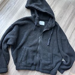 Aero Teddy Zip Up Jacket! (Size XS)