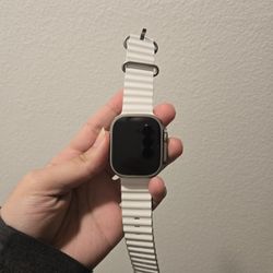 Apple Watch Ultra 2 49MM - Titanium - Verizon- Cellular