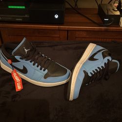 Jordan 1 Low University Blue/Black