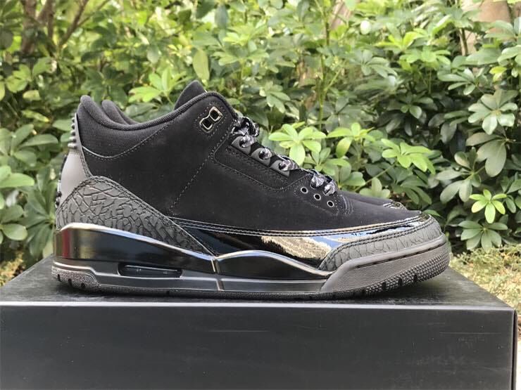 2025 AIR JORDAN RETRO 3 “BLACK CAT”