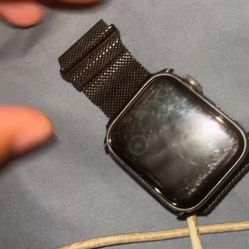 Apple Watch Series 5 40mm…Need Gone ASAP 