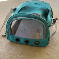 Small Pet Carrier 