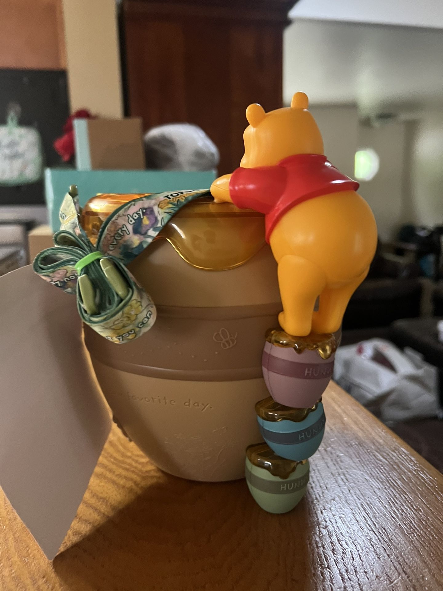 Disney Winnie The Pooh Bucket Purse