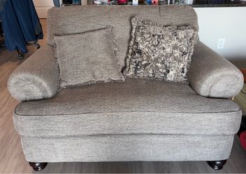 Chair & 1/2