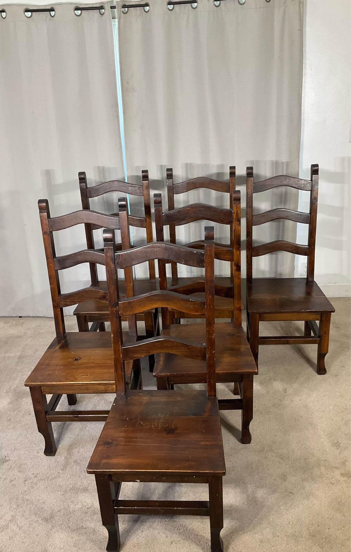 Hacienda Style Solid Pine Dining Chairs (6) / Sillas de Madera Solida extilo Hacienda