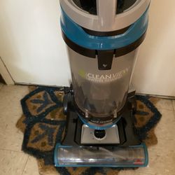 Bissell  Clean view Swivel Rewind Upright Vacuum 