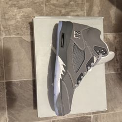 *Best Offer* Jordan Wolf Gray 5's