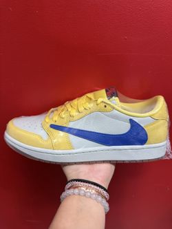 BRAND NEW travis scott 