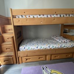 BUNK BED Twin Size