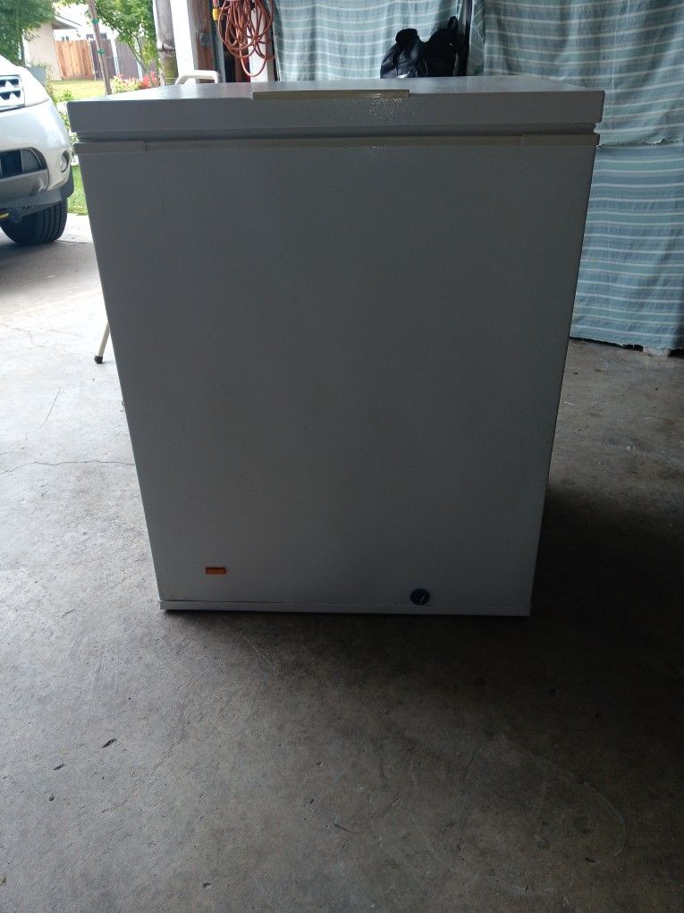 Frigidaire Freezer