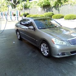 2008 Infiniti M35