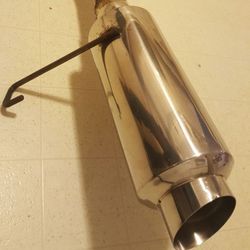 Exhaust muffler