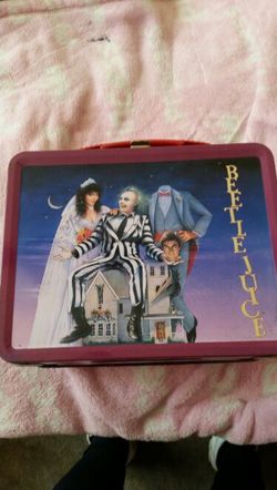 BEETLE JUICE LUNCHBOX