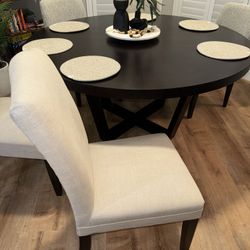 Dining Chairs 