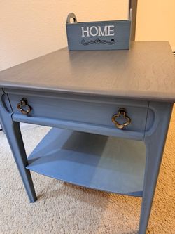 ALL WOOD MID CENTURY TABLE (43rd Ave and Peoria)