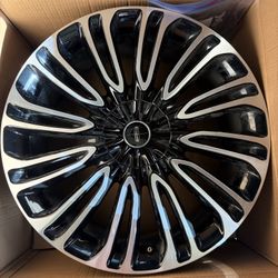 22” BLACK & CHROME RIMS (NEW)