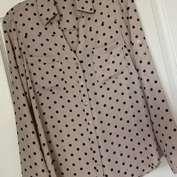 EXPRESS Portofino Women’s Creamy Blush Polka Dot Shirt - Like New Size Small, Org. $50