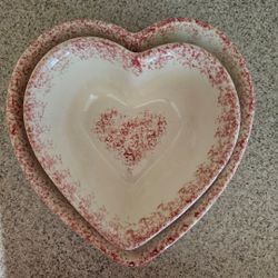 Adorable Hart Plate Both For $15