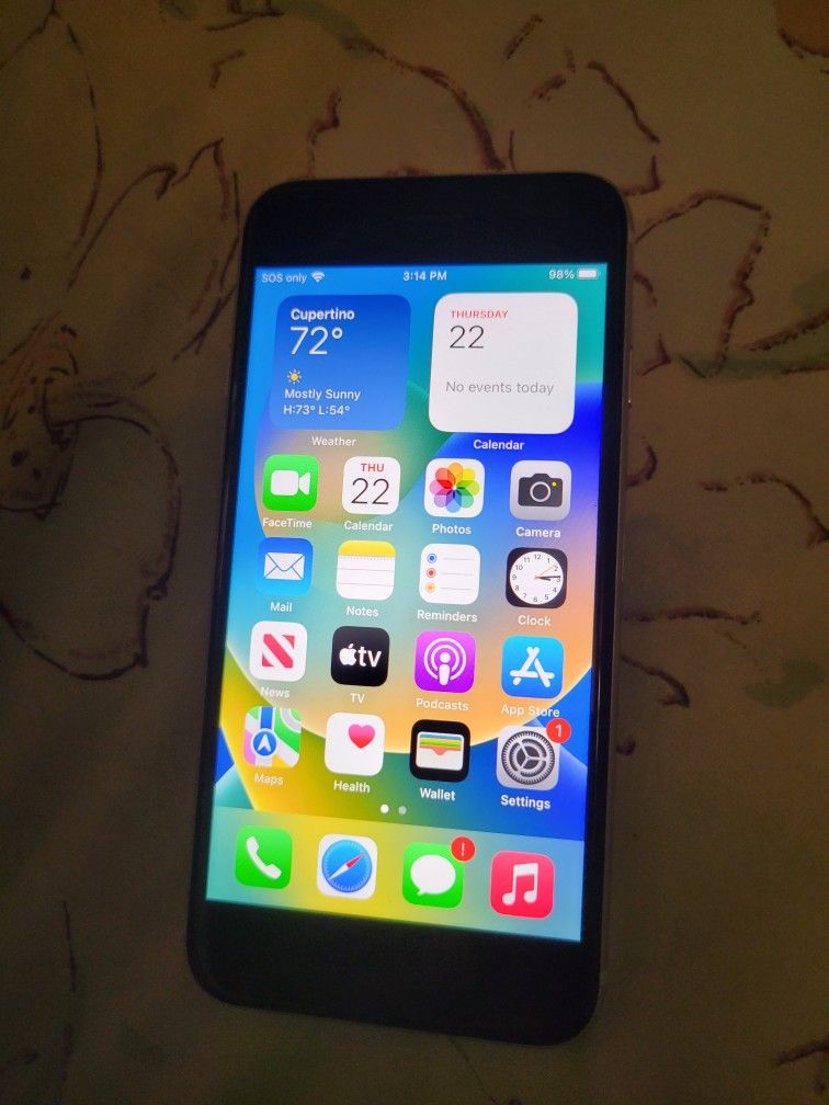 IPhone SE 3RD GEN. MMX63LL/A 64GB EXCELLENT COSMETIC CONDITIONS