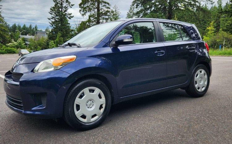 2008 Scion xD