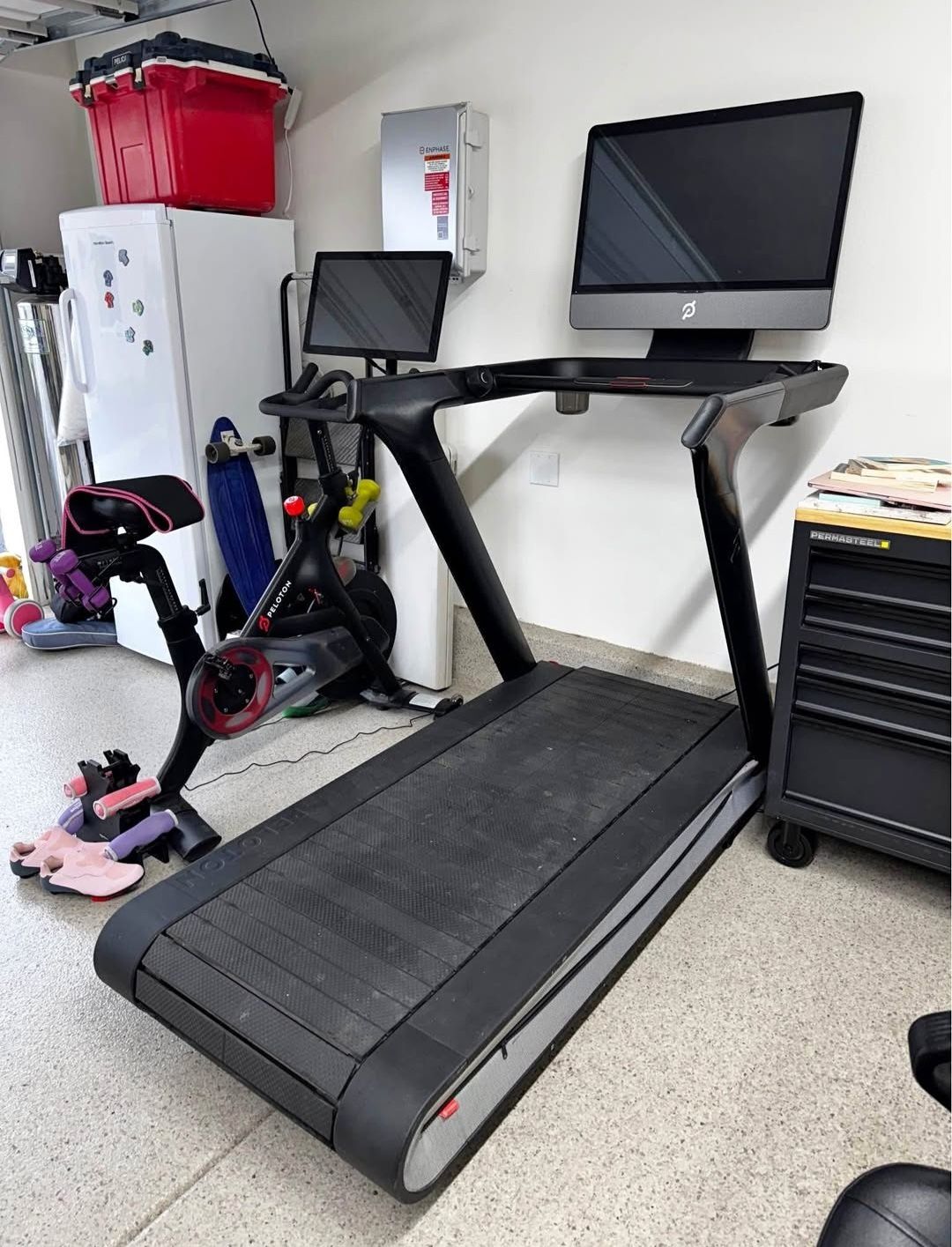 Peloton-Treadmill