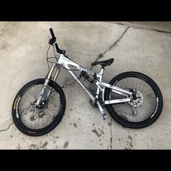Intense Mountain Bike