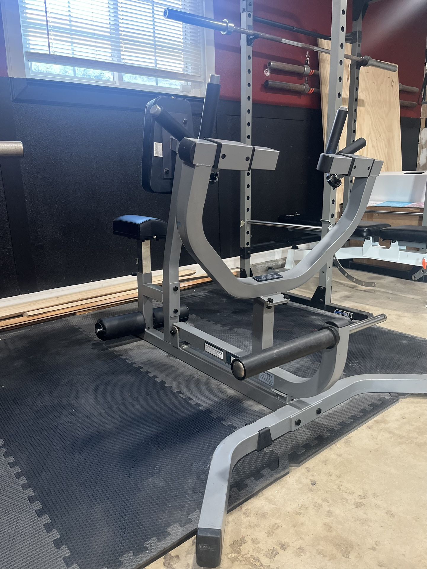 Body Solid Seated Row Machine 