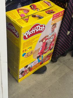 New PlayDoh pizza car
