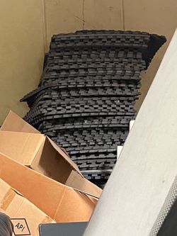 Workout Mat garage floor foam tiles 24”x24”