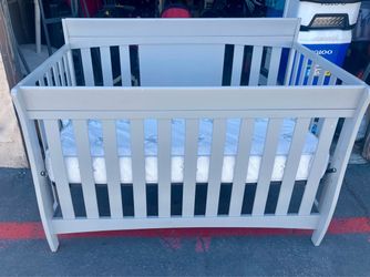 Gray wood Baby Crib with Sleep Number Mattress