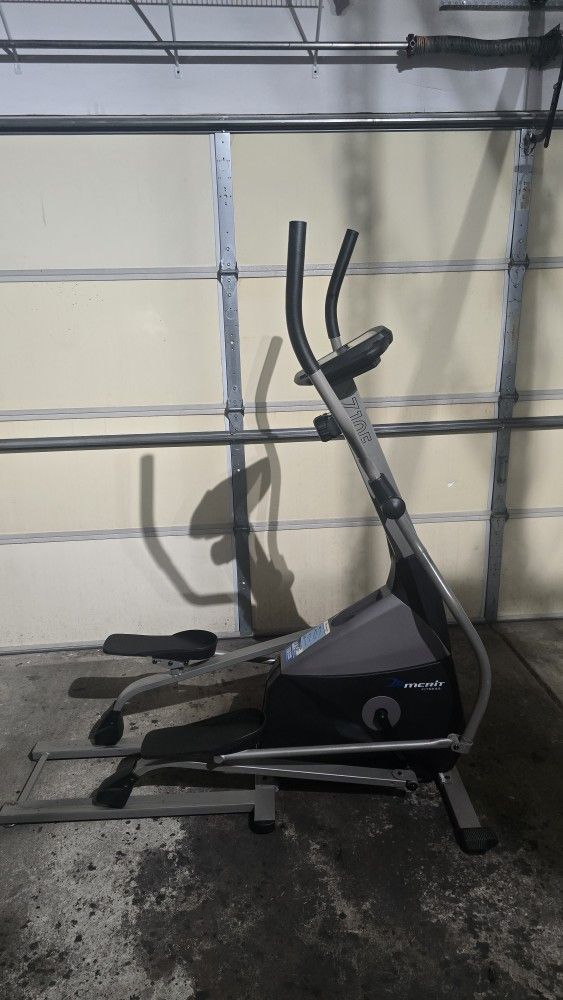 Merit 710E Elliptical