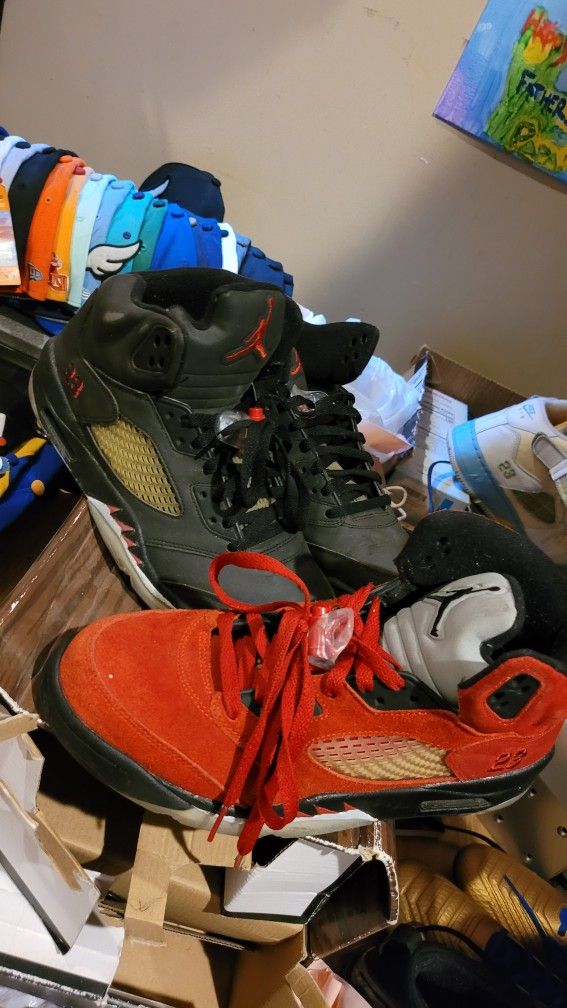 Retro Jordan 5s Raging Bull Pack