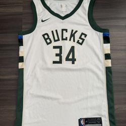 Nike Giannis Antetokounmpo #34 Milwaukee Bucks NBA Swingman Jersey Adult 40 Small 