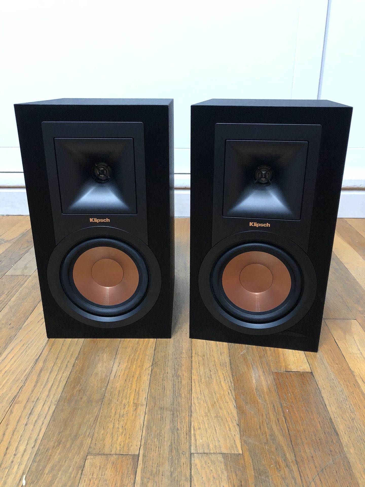 Klipsch R-15PM Active Speakers