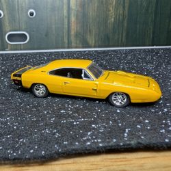  M2 MACHINES DETROIT MUSCLE 1969 DODGE CHARGER DAYTONA 1:64