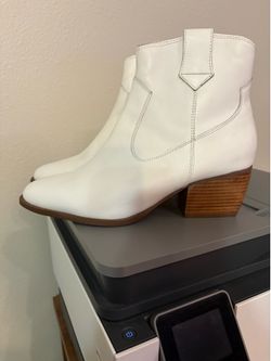 Seychelles leather boots women  size 9
