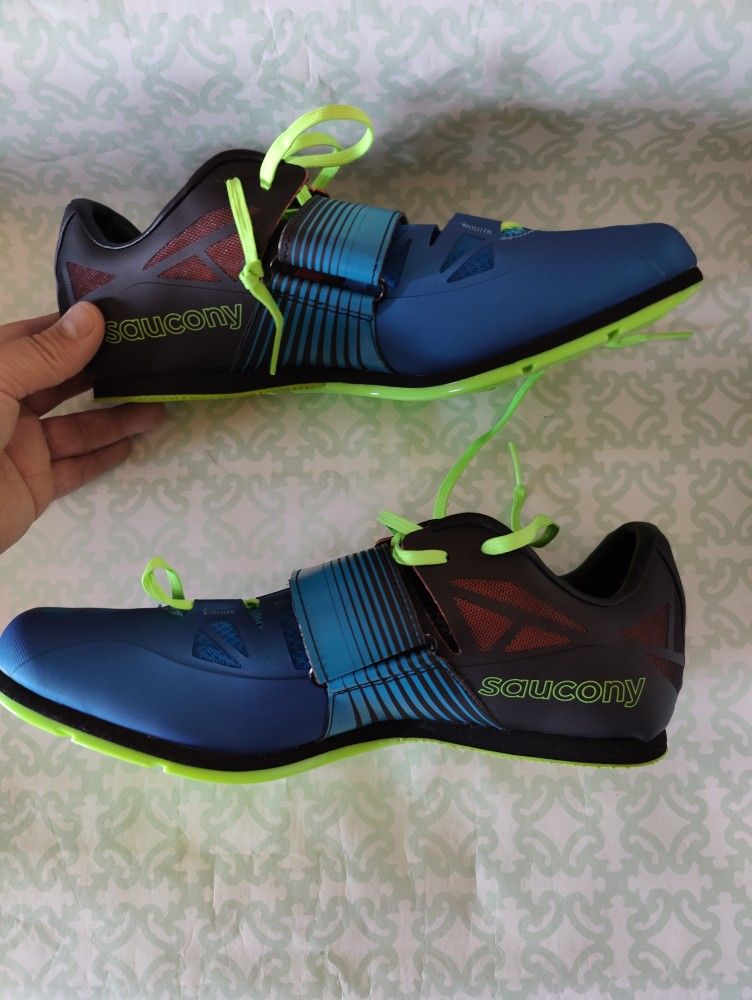 SAUCONY MEN'S SOARIN J2