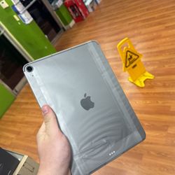 iPad Air 4th Generation 64GB WiFi Only Used 