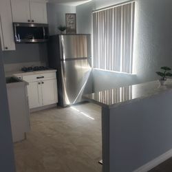 One Bedroom ADU, Private Entrance 