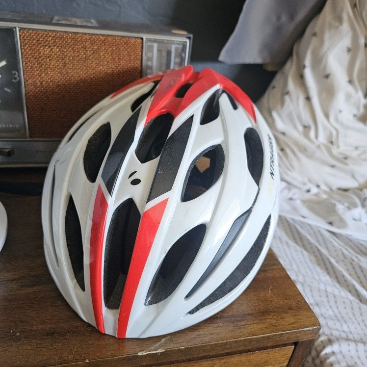 Bontrager Starvos Helmet 54-60cm