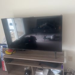 TV Roku and sound bar